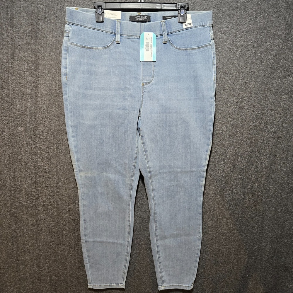 Judy Blue Women's Washed Out Jeggings Mid Rise Skinny Fit Light Blue Sz 18W NWT